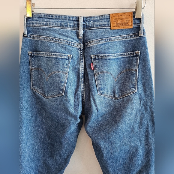 Levi's distressed 26 - Picture 3 of 3